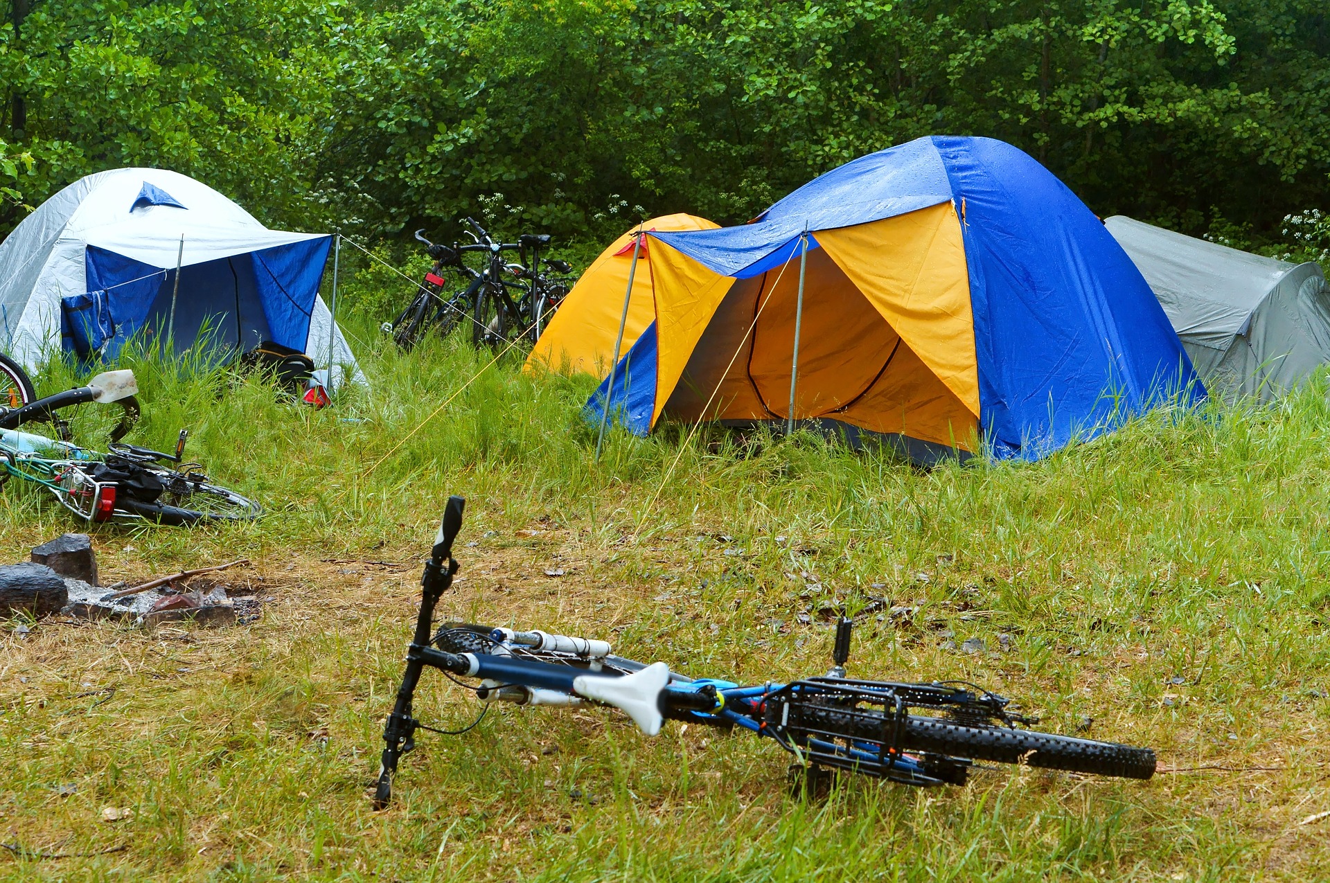 How Do You Keep Your Tent Dry In The Rain?